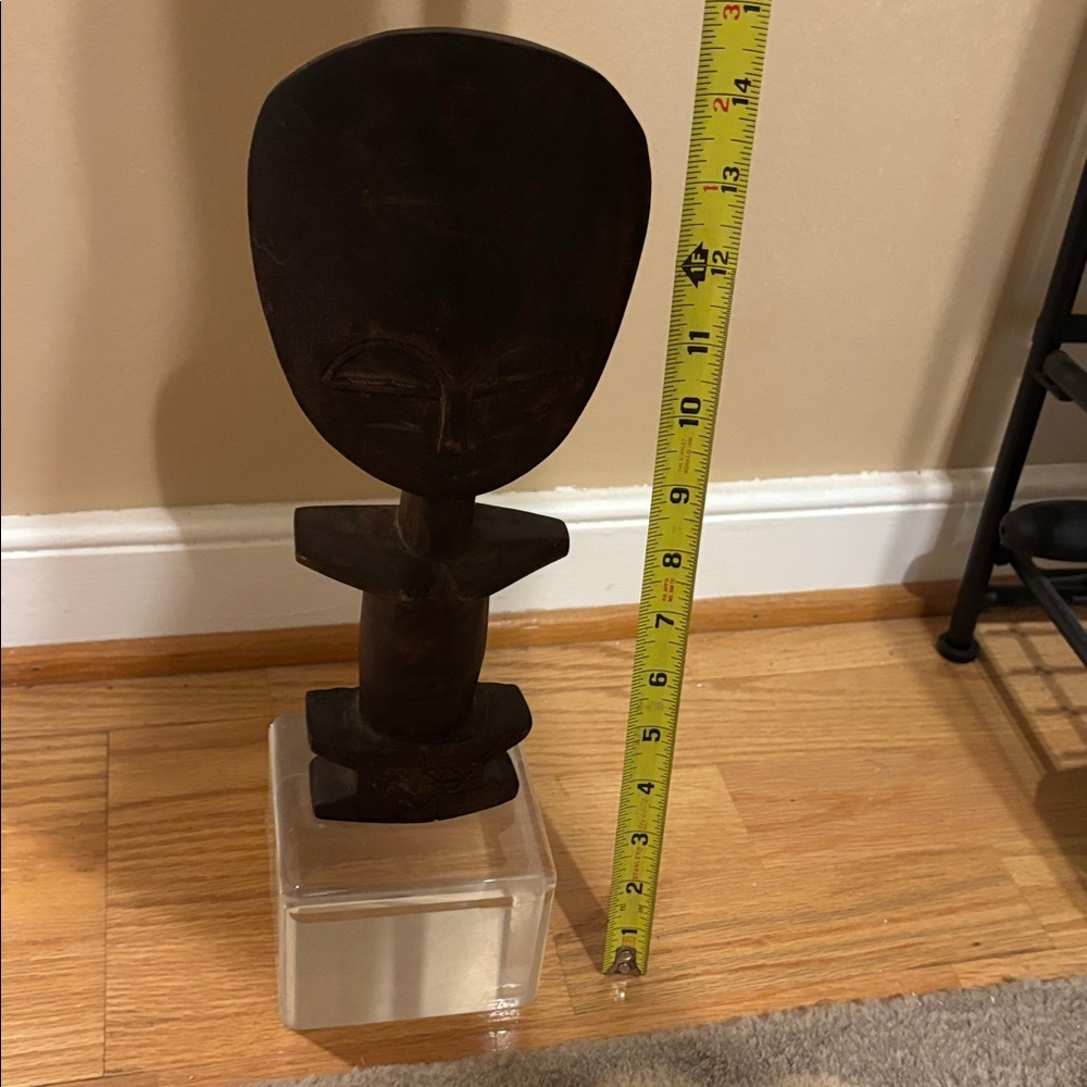 Hand-Carved Dark Brown Tribal Home Art Sculpture - Brand - Picture 4 of 4